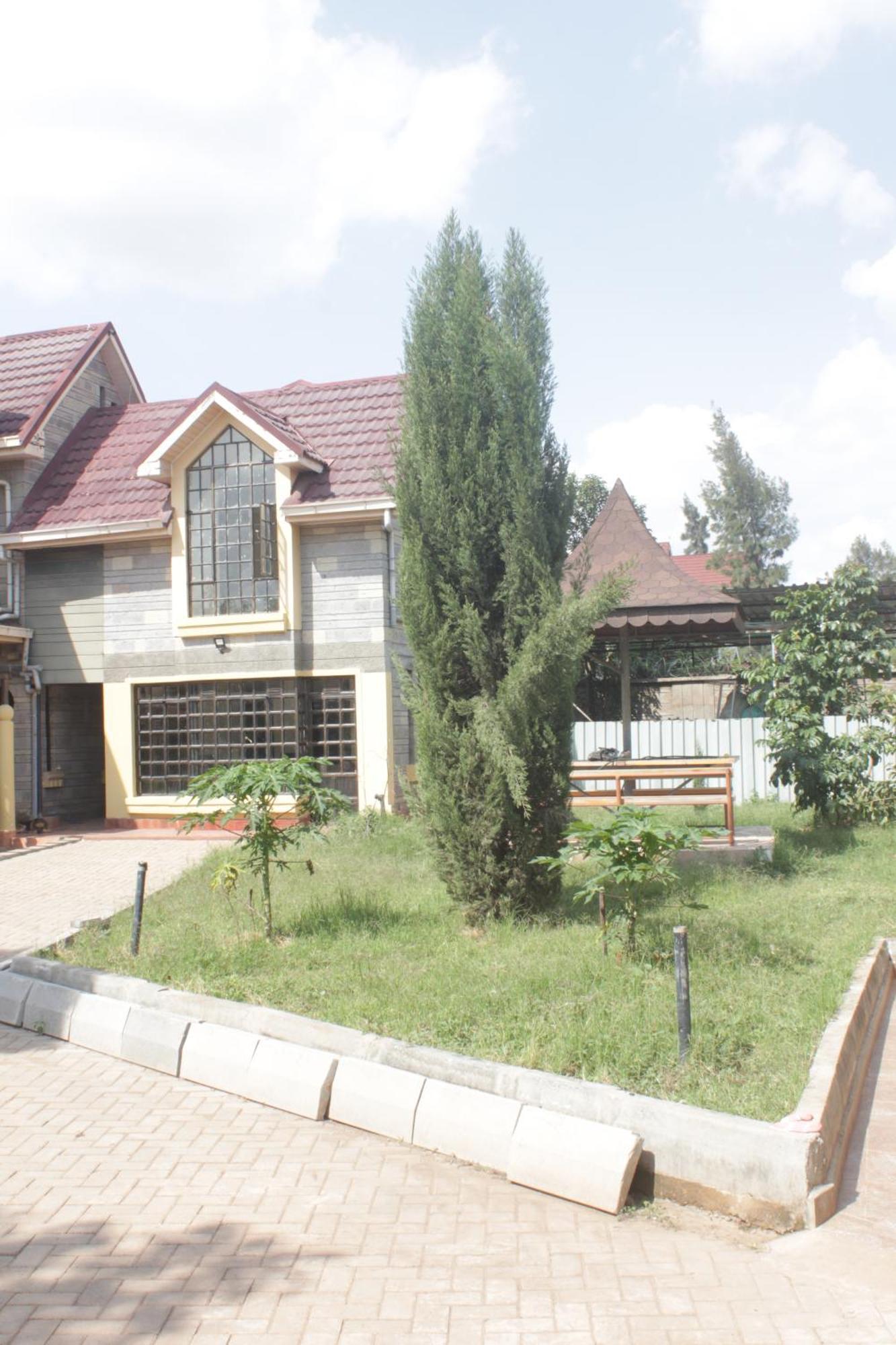 Eshborns House - Near Jomo Kenyatta International Airport And Sgr With Shuttle Services Syokimau Ngoại thất bức ảnh